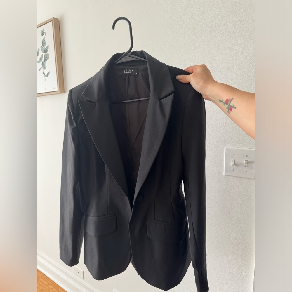 Black Blazer - AKIRA